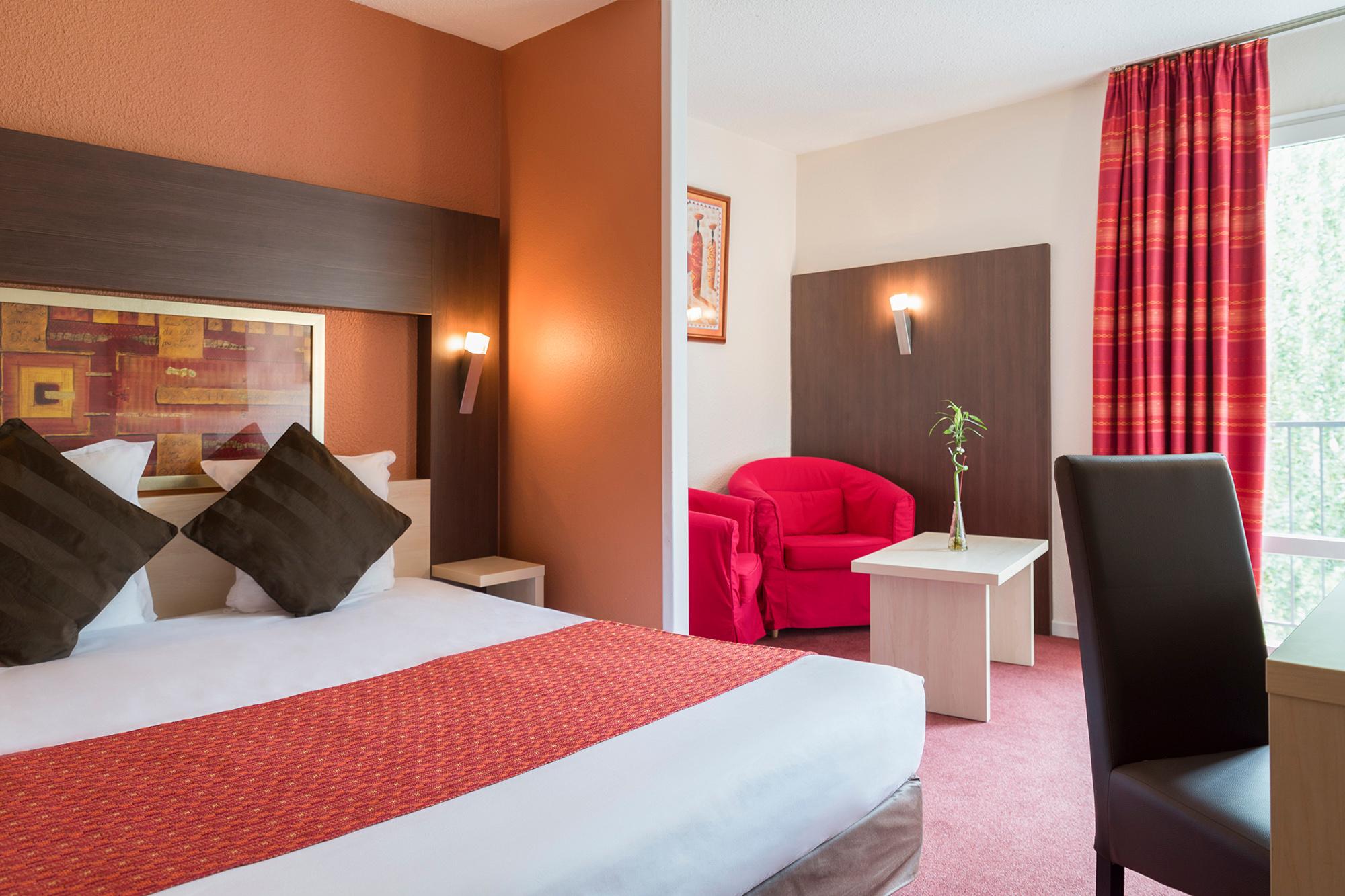 The Originals City, Hotel La Siesta, Annonay Est Davézieux المظهر الخارجي الصورة